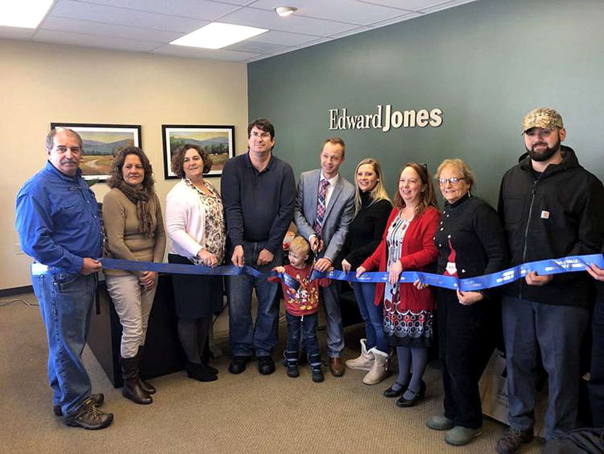 GVCC holds ribbon cutting for Edward Jones Investments